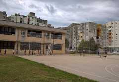 Ljubitelji košarke obnovili igralište u Centru 2